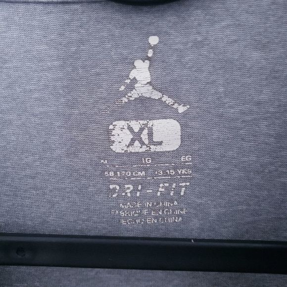 ✨2FOR15$✨Jordan Grey T Shirt - Picture 5 of 6